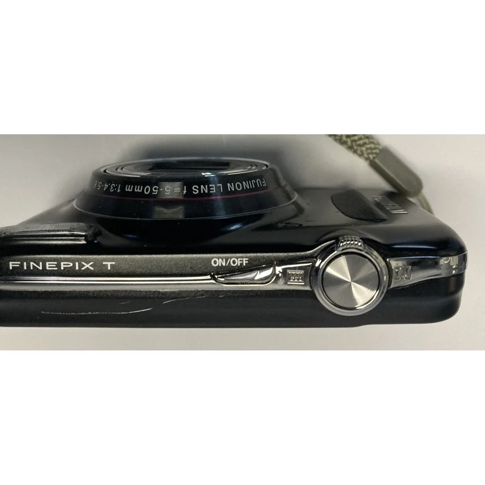 Fujifilm Finepix T310 14.0MP 10x Digital Camera w/Battery & Charger/Cable